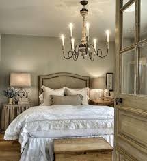 49 Beste Ideen Um Schlafzimmer Besonders Gemutlich Und Romantisch Zu Machen Diy Und Deko Kleines Schlafzimmer Einrichtungsstil Romantisches Schlafzimmer