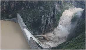 Fecha 2 (15/08/2010) huracan vs. Comparison Of Two Watershed Models For Addressing Stakeholder Flood Mitigation Strategies Case Study Of Hurricane Alex In Monterrey Mexico Journal Of Hydrologic Engineering Vol 22 No 9