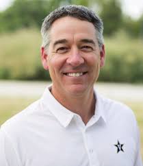 Women's Golf Factbook 2016-17