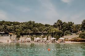 The most popular beaches of the hvar town are scattered on the pakleni islands. 15 Incredible Beaches On Hvar Island 2021 Guide The Common Wanderer
