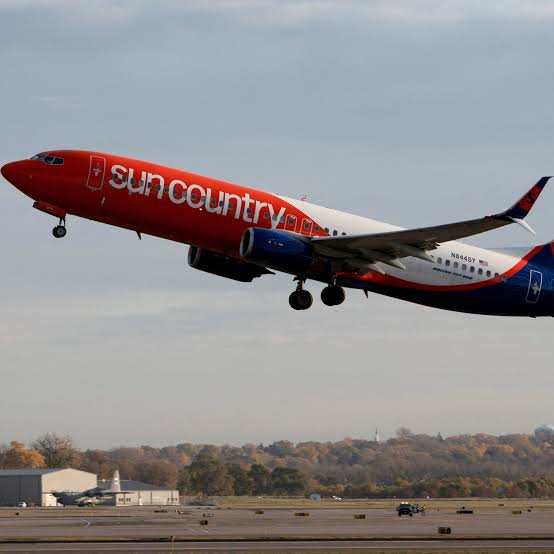 Allegiant to Buy Sun Country Airlines in $1.5 Billion Deal - The New York  Times