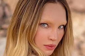 𝗕𝗘𝗟𝗜 𝗥𝗘𝗦𝗖𝗔𝗧𝗔 𝗚𝗔𝗧𝗜𝗧𝗢 𝘆 𝗣𝗢𝗡𝗘...