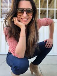 Marie Forleo - Free pics, galleries & more at Babepedia