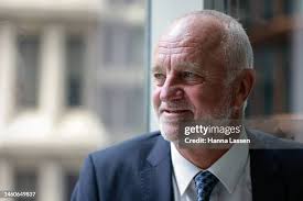 4,285 Graham Arnold Photos & High Res Pictures