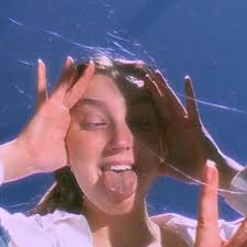 Hollie Ackers (@Hollie_Ackers)