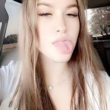 kenli (@kenli.grace)