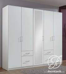 Jual backdrop tv, credenza tv atau rak tv. Jual Lemari Pakaian Minimalis Modern 5 Pintu Furniture Duco Klasik