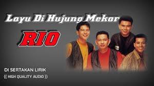 Listen and download to an exclusive collection of layu di hujung mekar ringtones for free to personalize your iphone or android device. Layu Di Hujung Mekar Rio Lirik Chord Itis