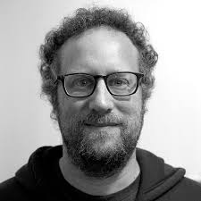 Amazon.com: Forty-Four Esolangs: The Art of Esoteric Code (Hardcopy):  9780262553087: Temkin, Daniel, Parrish, Allison: Books