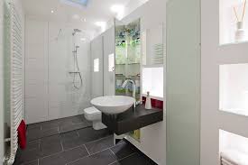 Designer badezimmer sind gefragt worauf kommt es an und was sollten sie beachten.der experte torsten müller sagt ihnen worum es geht. Design Badmobel Modern Badezimmer Hamburg Von Klein Design Houzz