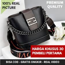 Scopri ricette, idee per la casa, consigli di stile e altre idee da provare. Jual Tas Wanita Terbaru 2020 Model Desain Terbaru Harga July 2021