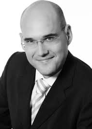 ESPRiT ernennt zwei neue Associate Partner