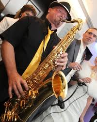 Check Out Deutsch Polnische Hochzeitsband Motet Www Motet De On Reverbnation Mit Bildern Tanzmusik Tanz Musik Jazz