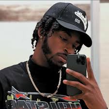 Why can't I use all my guns in Warzone?