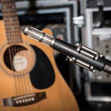 The at5045 comes in a hard shell case with the at8481 isolation clamp, a stylish jaw style swivel the at5045 is a serious investment prospect, priced to sit alongside schoeps, earthworks and. At5045 Premium Nieren Kondensatormikrofon Fur Instrumente Audio Technica
