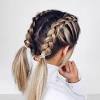 Take a look to these holiday hairstyles for short hair and draw your inspiration. 1