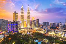The 2015 government census estimated the population of kuala lumpur to be around 1.7 million people within the city proper. 9 Kuala Lumpur Attractions All Tourists Must Visit Concorde Hotel Kuala Lumpur
