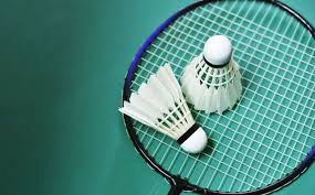 Oval or square shaped, depending on the kind of player and the game style. Badminton And Golf Back In Action In Manila Sports247