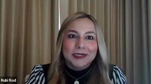 Lisa Gardea's Instagram, Twitter & Facebook