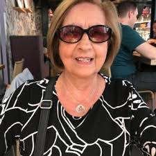 Esther Kamhi remembrance page and online condolences