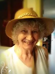 Dee Hurtado's Instagram, Twitter & Facebook