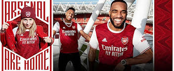 It has been widely reported that the club were given a set of garibaldi red shirts by . Arsenal Trikot Archiv Subside Sports