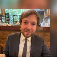 400+ Profile mit dem Suchbegriff „Strahl“