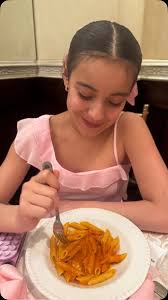 ##👸🏻👸🏻❤️💫 #🌎