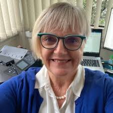 Felicity Davis Rafferty (@DavisRafferty)