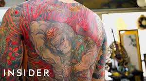 The color palette of this tattoo is marvelous as it comprises of some of the best colors like blue, green, sea green, orange, and many other colors. 73 Year Old Tattoo Artist Is A Legend In Japan Youtube