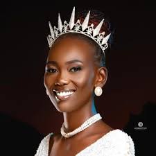 Qn. AkidiRachel💅🇺🇬