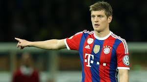 Diese statistik zeigt, welche rückennummern der spieler in seiner karriere bereits getragen hat. Fc Bayern Uli Hoeness Berichtet Von Mega Angebot An Toni Kroos Eurosport