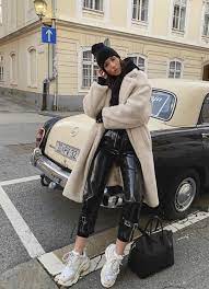 1 Street Style On Tumblr In 2021 Comfortable Winter Outfits Winter Fashion Outfits Winter Fashion