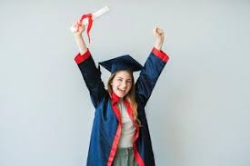 صور عبايات تخرج 2019 اجمل ارواب حفل التخرج Graduation Gown Gowns Photo