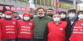 Türkiye i̇şçi partisi i̇stanbul milletvekili erkan baş'ın günümüzde yaşan hukuksuzluklar ve usulsüzlükleri dile getirdiği genel kurul. Tip Lideri Erkan Bas Gebze Ye Geliyor