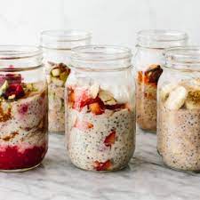 Overnight oats have 7.65 g fat per 100g. Easy Overnight Oats 6 Amazing Flavors Downshiftology