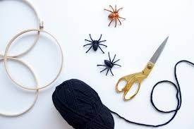 This makes a perfect indoor or outdoor decoration during halloween! This May Be The Cutest Diy Spider Web Craft You Ve Ever Seen Project Nursery