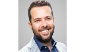 Leanne Klein's Instagram, Twitter & Facebook