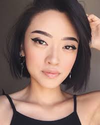 Hooded eye makeup tips and ideas to make your eyes pop. Silver Smoky Eye A Must Try Look For Monolids Makeup