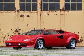 The lamborghini countach lp400s was an update, with more aggressive look (new spoilers) was a result of adding the widest tires available. 1982 Lamborghini Countach Lp400 S Series Ii Laptrinhx News
