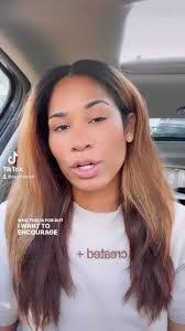 Olivia York's Instagram, Twitter & Facebook