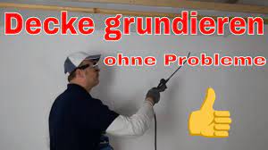 Für das grundieren der fläche fallen kosten zwischen 1 und 5 euro pro quadratmeter an. Wie Grundiert Man Eine Decke Wand Frag Maler Vlog Youtube