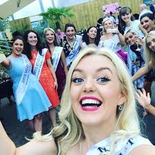 Rose of Tralee Festival 2018: Carlow Rose Shauna Ray Lacey makes impact as  First Rose mother