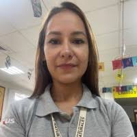 40+ perfiles de «Daniela Encinas»