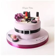 He creat aquesta pàgina per poder compartir una nova motivació que ha assaltat la meva vida !!! Makeup Cake Make Up Cake Cake Girly Cakes