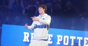 Reece Potter announces his return to Kentucky