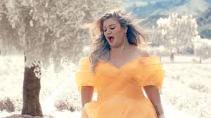 Kelly Clarkson - Love So Soft: New Song & Video | Glamour UK