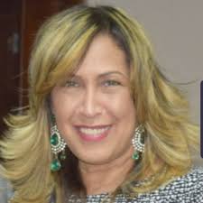 El pasado 31 de Mayo me estuve despidiéndome de una Institución Asociación  Peravia de Ahorros y Préstamos a la cual pertenecí por más de 14 años, la  cual me permitió desarrollar mi