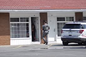 Situated within walking distance of disneyland® park, california. Kingston Police Investigating Robbery With Knife At Knights Inn Kingston News