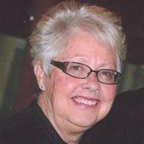 Noreen Carlson's Instagram, Twitter & Facebook